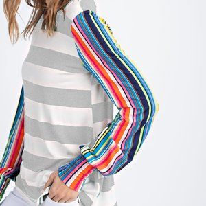 CONTRAST STRIPED BUBBLE SLEEVE TOP